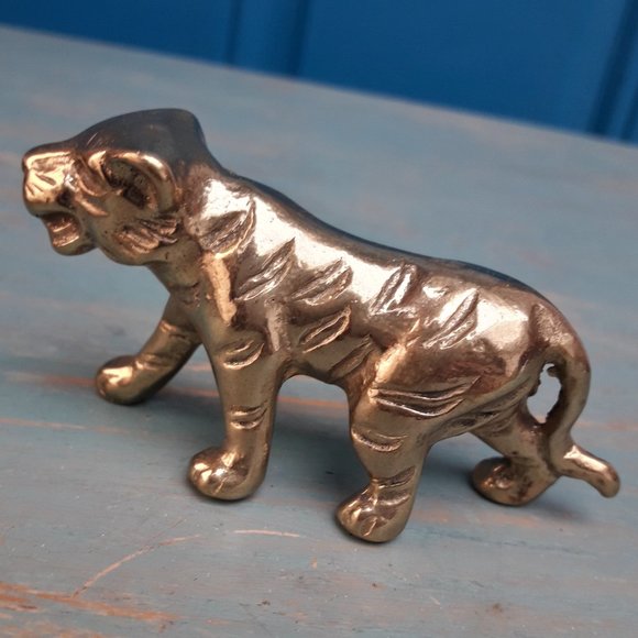 Brass Panther Vintage Animal Figurine Mid Century Modern Gold Metal Tiger Lion - Picture 15 of 16